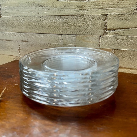 FOSTORIA, CORONET CLEAR, 7 1/2” SALAD PLATE. SET OF 8. NO CHIPS OR CRACKS. - Picture 2 of 6